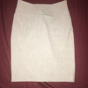 Limited Size 0, grey pencil skirt